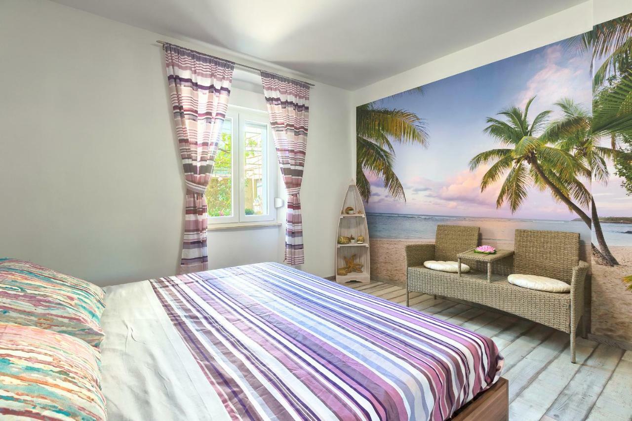 Apartment Amfiteatar Moris Pula Exterior photo